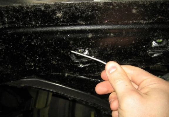 Unterfahrschutz für Motor der Marke Nissan Qashqai J10