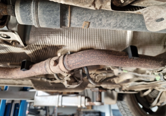 Stahlschutz für AGR-Ventil der Marke  Dacia Duster