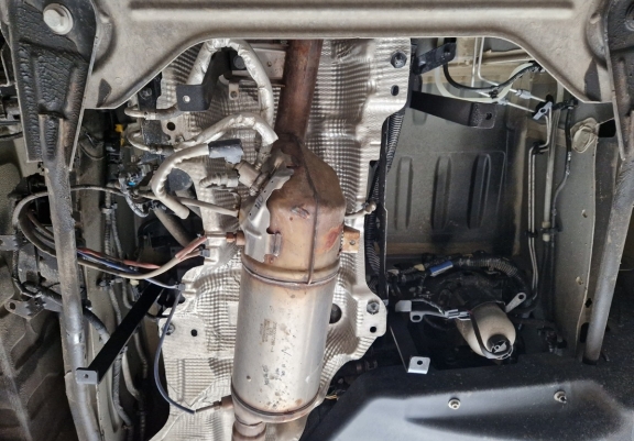 Unterfahrschutz für Katalysator/cat lock der Marke Renault Master 3