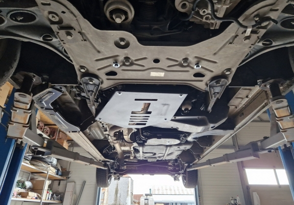 Unterfahrschutz für Katalysator/cat lock der Marke Renault Master 3