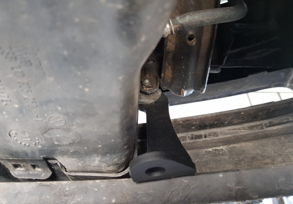 Unterfahrschutz für Motor der Marke Audi A3