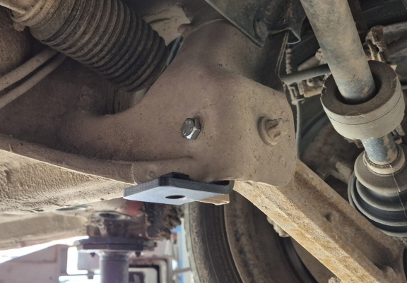 Unterfahrschutz für Motor der Marke Subaru Justy